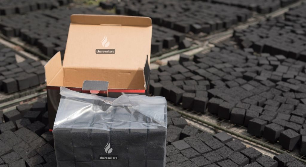 briquettes de charbon de bois de coco pour shisha et cubes de narguilé