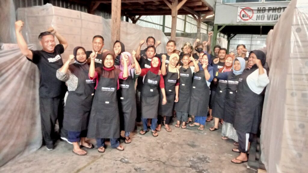 coconut shell charcoal briquettes factory team